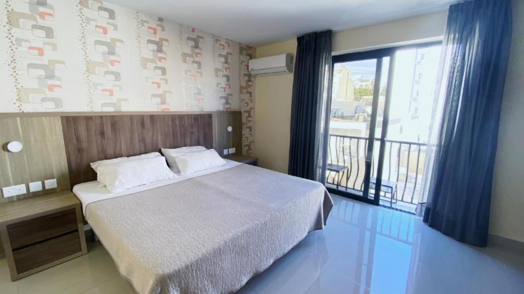 Point - 101Moroni Apartment Sliema Luaran gambar