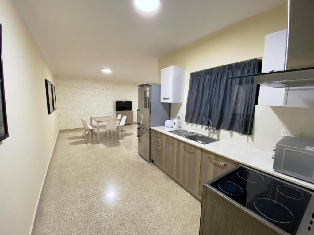 Point - 101Moroni Apartment Sliema Luaran gambar